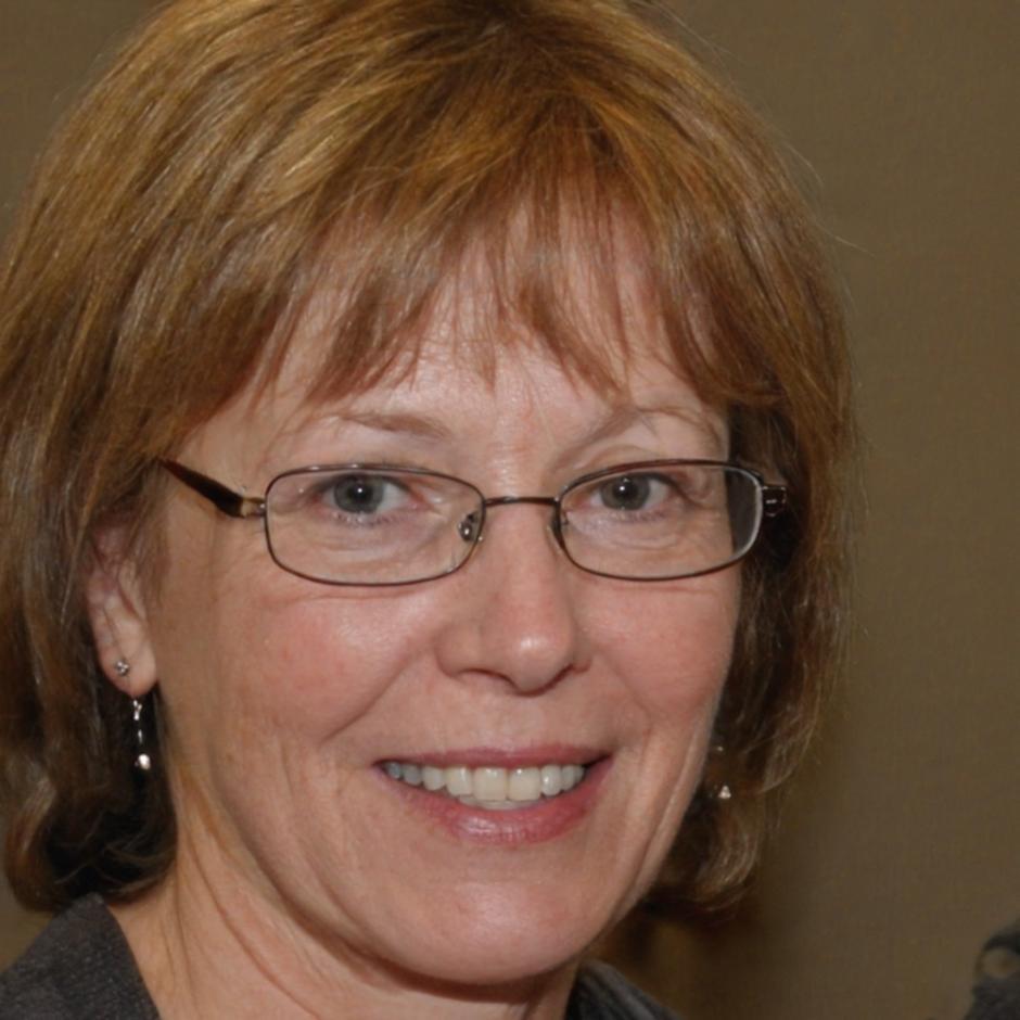 Aylin Demirci - Röportaj Editörü